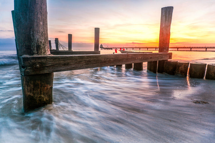 Foto auf Leinwand - Zingst Old Bridge