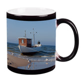 Zaubertasse - gestrandetes Boot auf Usedom